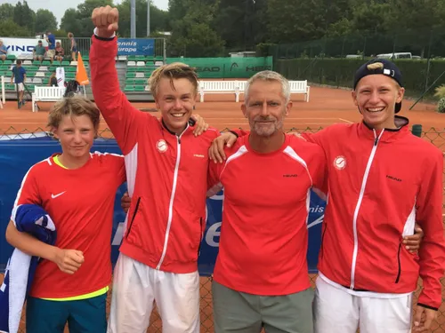 Elmer Møller, Holger Rune, Lars Christensen og Oskar Brostrøm Poulsen