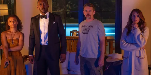 Still 'Leave the World Behind' via TMDB