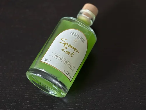 Sparrenzoet Limited Edition likeur Stokerij Twentse Ketels