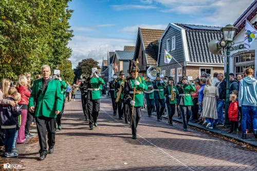 korps groene kleding