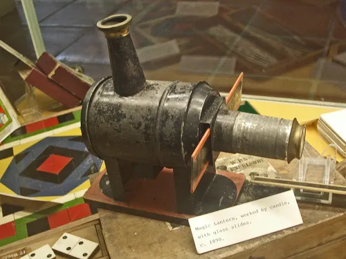 wymondham magic lantern wikipedia