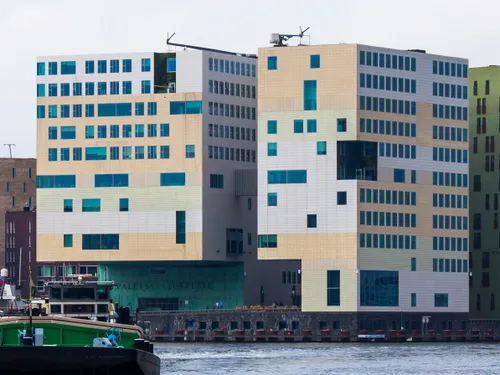 paleis van justitie amsterdam 9011