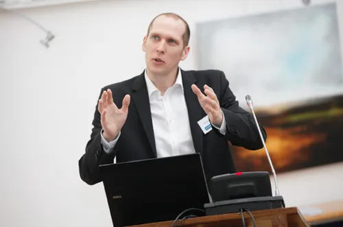 rebo use maarten goos 0jpg