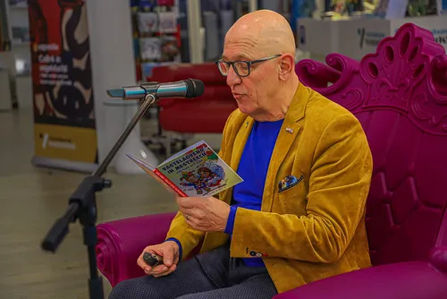 53511037034 4305e0fee5 c