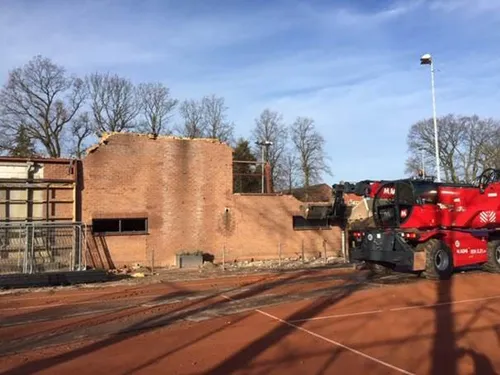 tennisgebouw gesloopt