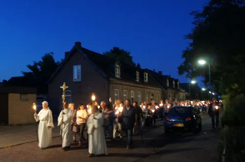 kaarsenprocessie hoogfeest