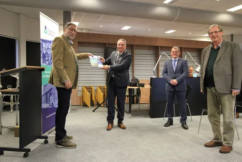 presentatie boek veldhoven100