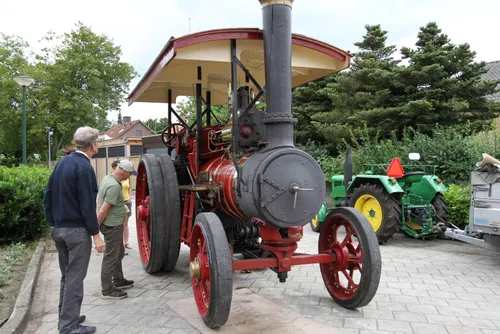 stoomtractor de adriaan