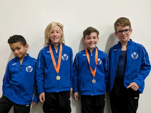 voorwaarts 25 95 2024 02