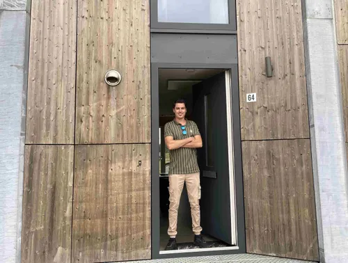 Wouter Bijnen bij tiny house