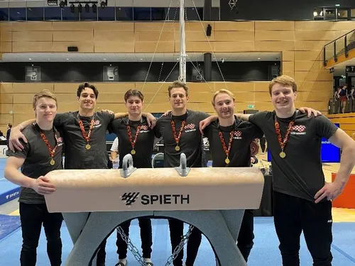 Voorwaarts-20122025-02