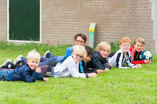 32912990 1628352320597361 7824765341921181696 o