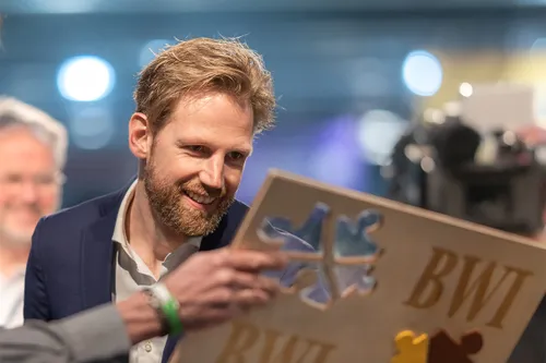 3845 c041400548cf9ffd32c6aa1cb521d043