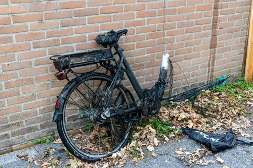 933b5aa1 cbb0 4fc4 ac42 fa32a49cd1f9