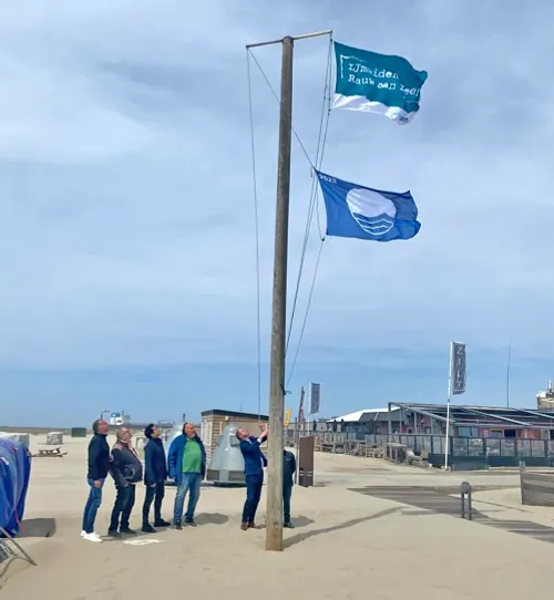 blauwe vlag stranden ijmuiden