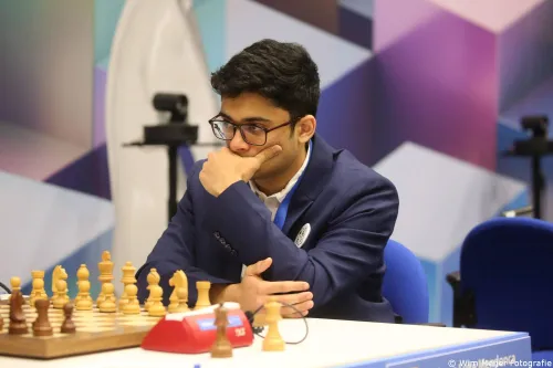 &nbsp;Leon Luke Mendonca