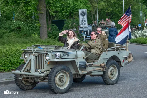 ART JEEP NICE