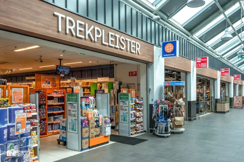 TREKPLEISTER II
