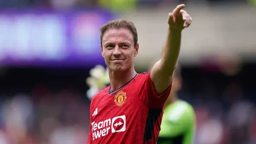 jonny evans representing man utd in a pre season friendly