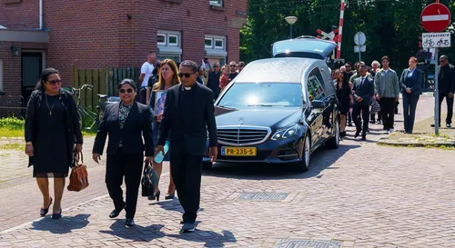 begrafenis jimi belmartin 016