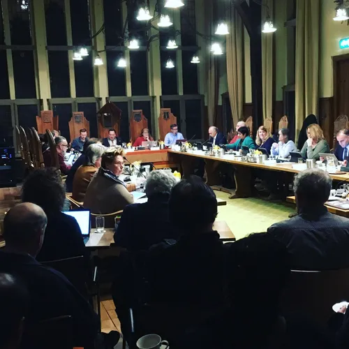 dae8171f c0fe 4bb8 b183 a0c34fd24b9d