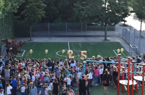 feestelijke start schooljaar piramide