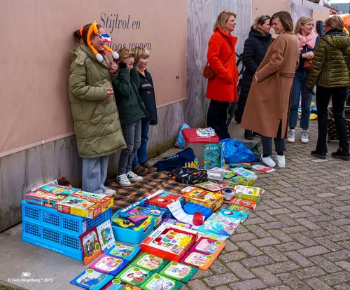 vrijmarkt en maxima tent 2023 027