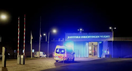 zelfdodiong pi vught 1