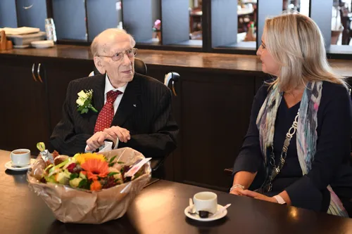 20210730 waalwijk 105 jarige jst0769