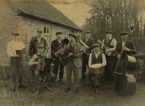 2305 rooien bart band