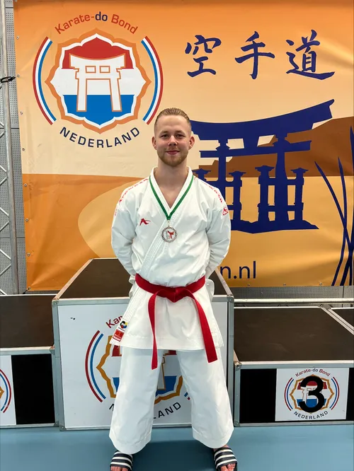 processed 54f53d28 1efd 4ec6 bec5 fd5beadcc200