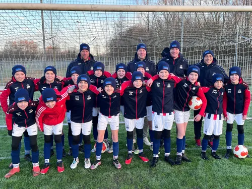 teamfoto rwb jo13 1 hoka muts