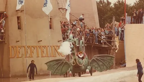 <span style="color: rgb(165, 157, 149); font-family: OpenSans, sans-serif;">Te Land, Ter Zee En In De Lucht - 1984 - Freewheelen met Efteling-team</span>