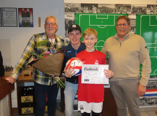 pupil van de week en man of the match gvv