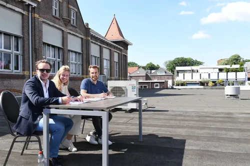 156851 20250520 waalwijk hema jst0864 5568x3712