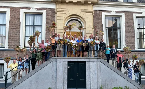 Bordesfoto huldiging Wageningse deelnemers Nijmeegse vierdaagse 2025(1)