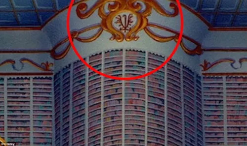 2401e85700000578 2895481 image a 116 1420305705578