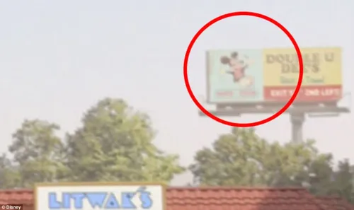 2401e88a00000578 2895481 image a 112 1420305705544