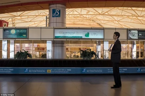 32cb822400000578 0 image a 52 1459804422859