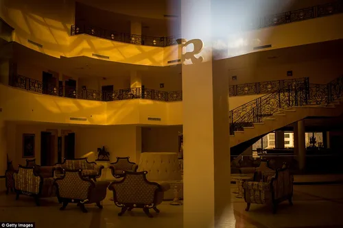 32d6c09400000578 0 image a 46 1459803743422