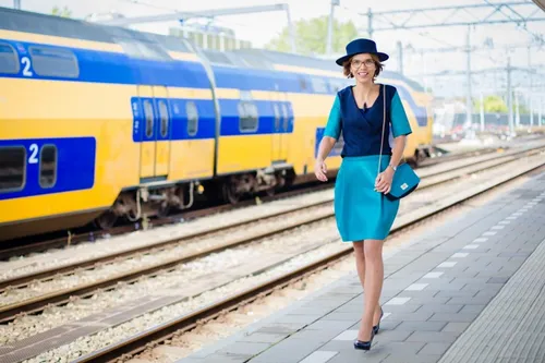 800 carladik maaikepoelen