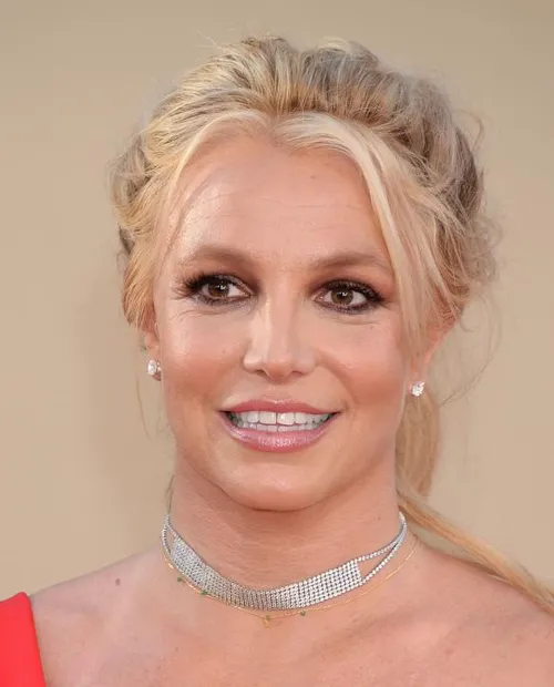 anp 200323228 584x724