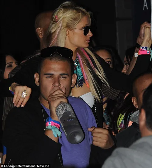 article 0 129bbd05000005dc 863 634x701