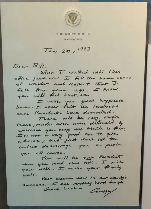before he left office bush sr left this touching letter for bill clinton 2