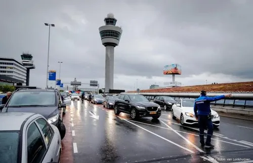 circa 80 vluchten geannuleerd door staking1559027297 584x376