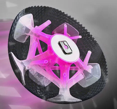 dezeen ctrus football by agent 6