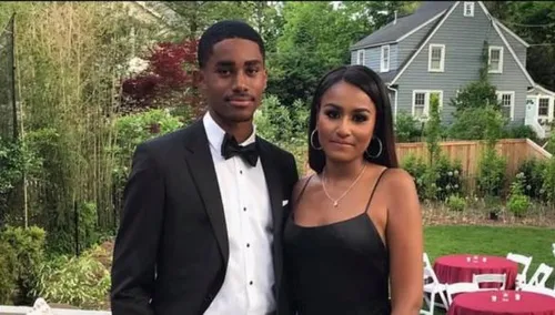 fireshot capture 292 sasha obama goes to the prom former https wwwdailymailco uk news a 584x332