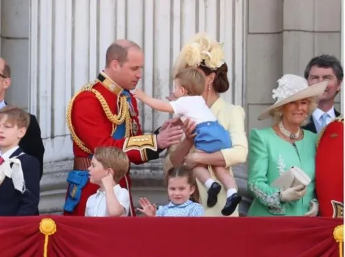 fireshot capture 328 every photo from trooping the colour https wwwharpersbazaarcom cele 584x435