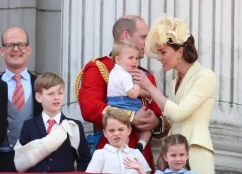 fireshot capture 330 every photo from trooping the colour https wwwharpersbazaarcom cele 584x419