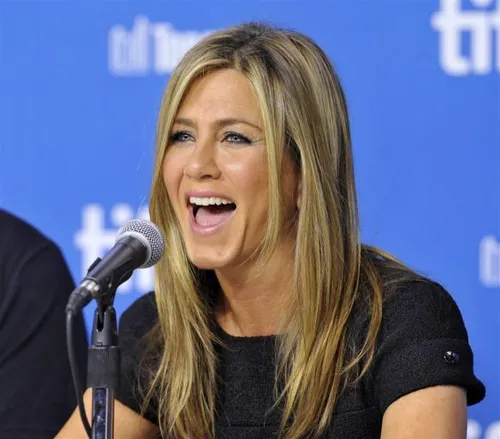jennifer aniston onherkenbaar zonder make up1410226343 584x513